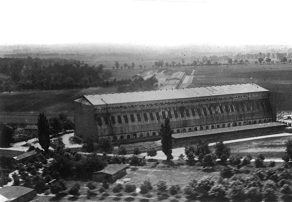 Metz_Hangar_Zeppelin_GT